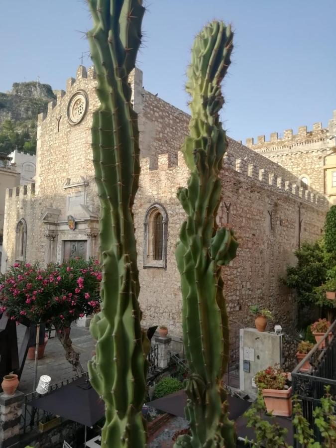 Casa Antica Savoia Apartment Taormina Exterior photo